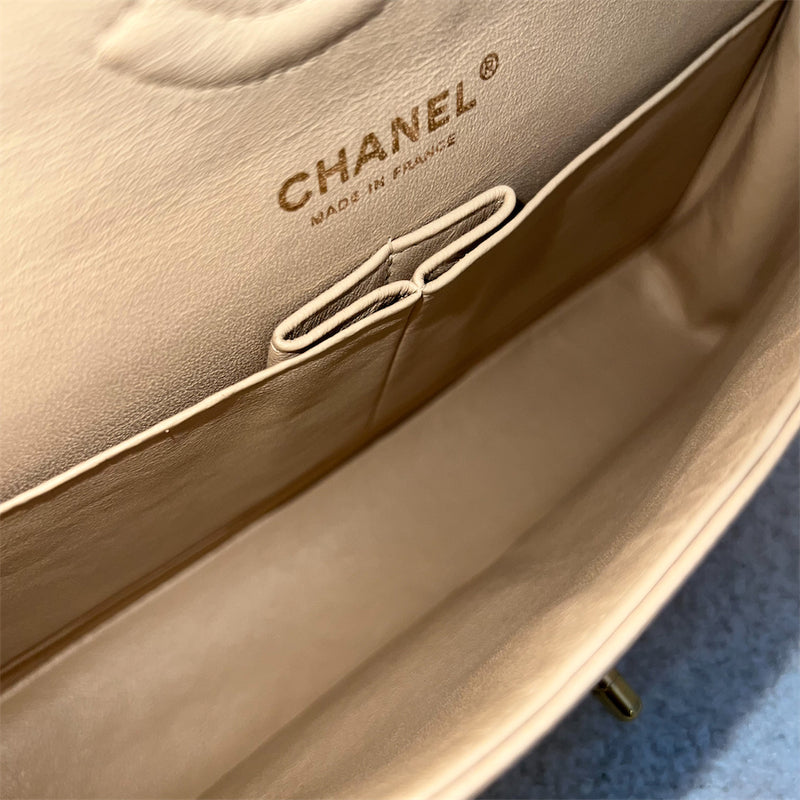 Chanel Medium Classic Flap CF in Beige Caviar and GHW