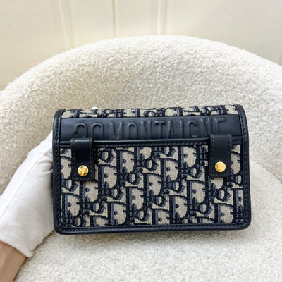 Dior 2-in-1 30 Montaigne Pouch / Wallet on Chain WOC in Navy Oblique Canvas GHW