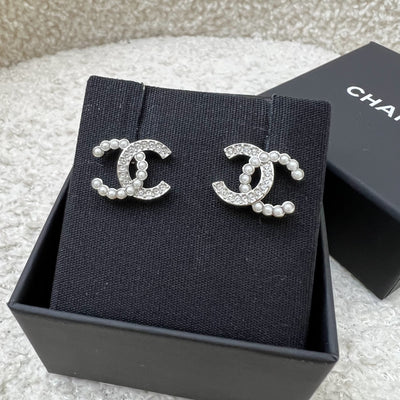 Chanel 24S CC Earrings with Pearls and Diamantes in SHW (Model: ABD478)