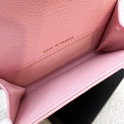 Chanel Classic Snap Cardholder in 22C Pink Caviar and LGHW