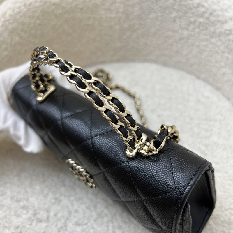 Chanel 25S Top Handle Kelly Clutch with Chain in Black Caviar and GHW