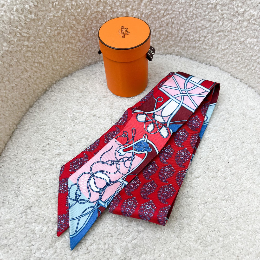 Hermes Coup de Fouet au Bloc Twilly in Rose / Rouge / Blue 100