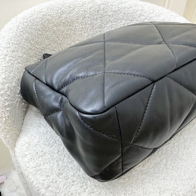 Chanel 19 Medium / Large Flap in Black Lambskin and 3-tone HW