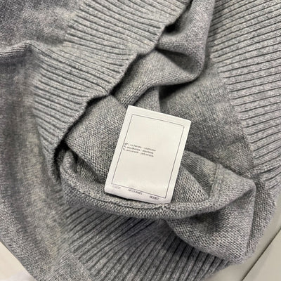 Chanel 24B Knitted Pullover with CC Logo Turnlocks in Grey Cashmere (Model: P77869)