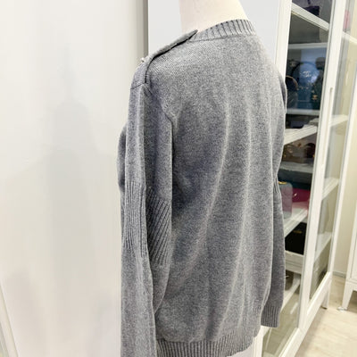 Chanel 24B Knitted Pullover with CC Logo Turnlocks in Grey Cashmere (Model: P77869)