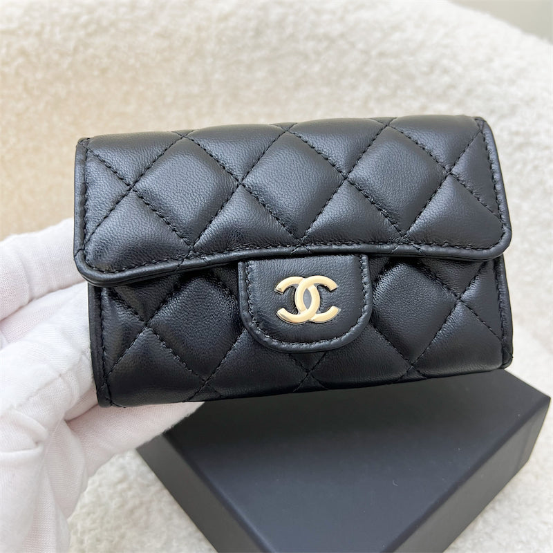 Chanel Classic Snap Cardholder in Black Lambskin and LGHW