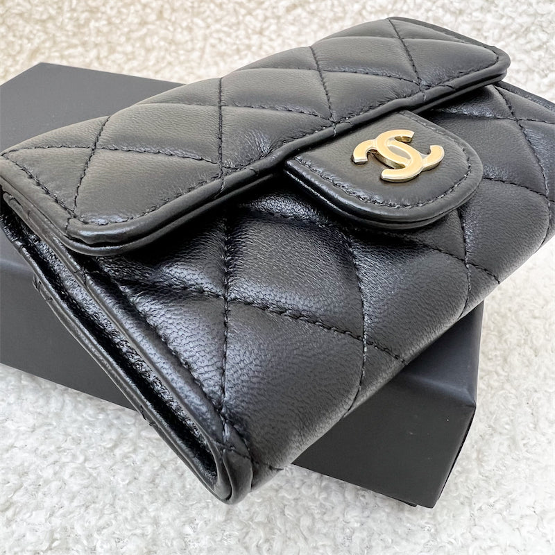 Chanel Classic Snap Cardholder in Black Lambskin and LGHW