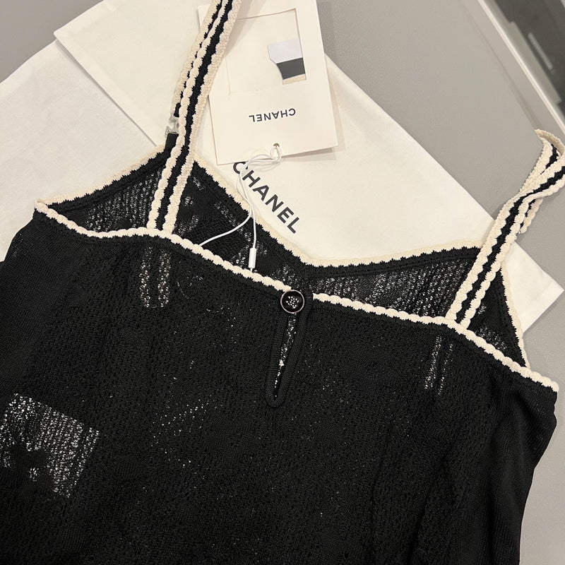 Chanel Sleeveless Strappy Top in Black / White Knit Sz 34 (Model: P77863)