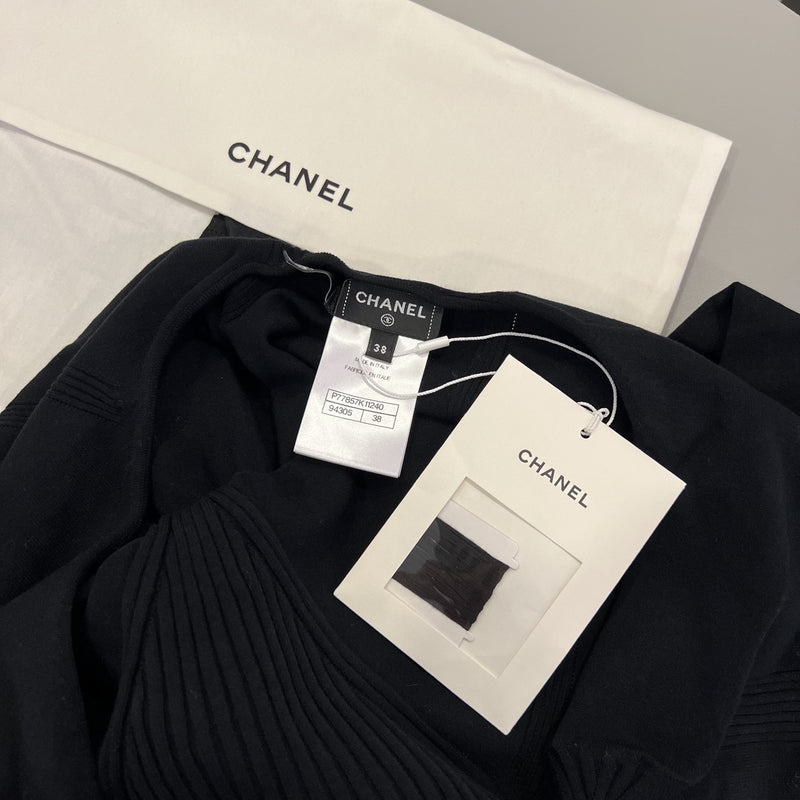 Chanel 24B Long Sleeves Open Back Blouse / Top in Black Viscose and Polyester (Model: P77857)