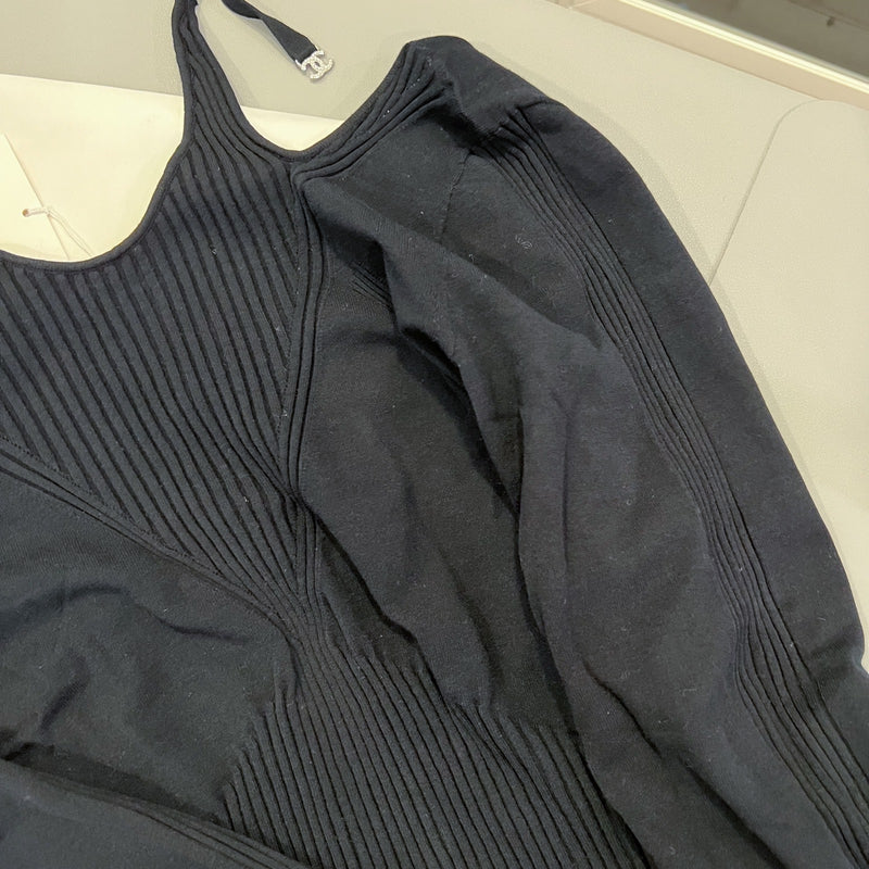 Chanel 24B Long Sleeves Open Back Blouse / Top in Black Viscose and Polyester (Model: P77857)