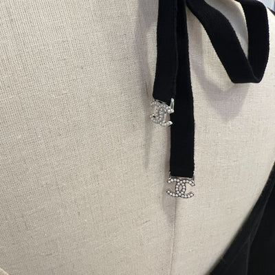 Chanel 24B Long Sleeves Open Back Blouse / Top in Black Viscose and Polyester (Model: P77857)