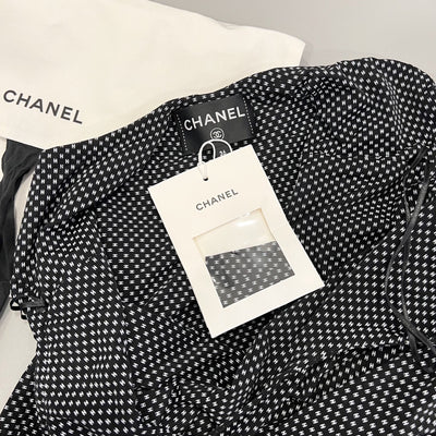 Chanel Mini CC Logo Maxi Dress in Polyamide and Elastane (Model: P78058)