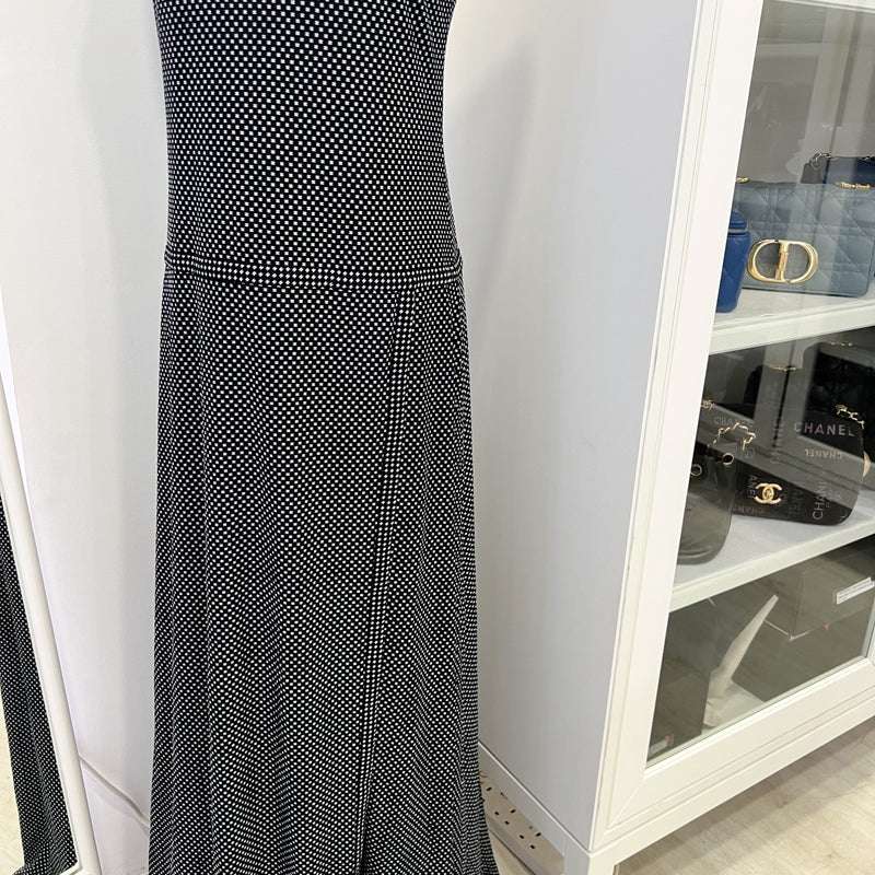 Chanel Mini CC Logo Maxi Dress in Polyamide and Elastane (Model: P78058)