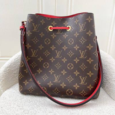 LV Neonoe MM Bucket Bag in Monogram Canvas and GHW