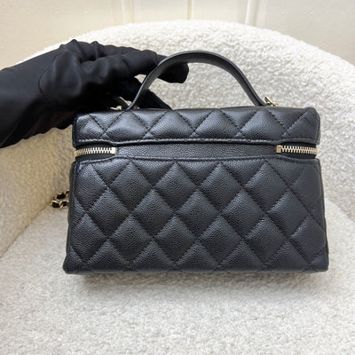 [Below Retail!] Chanel 25P Vanity / Clutch with Chain (LP Style Bag) in Black Caviar and LGHW (Model: AP4385)