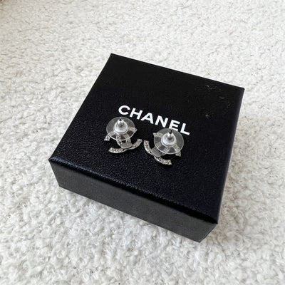 Chanel 14C CC Logo Earrings in RHW