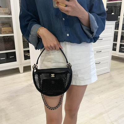 Chanel 25S Clutch on Chain in Black Mesh and LGHW (Model: AP4573)