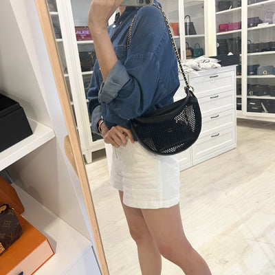 Chanel 25S Clutch on Chain in Black Mesh and LGHW (Model: AP4573)