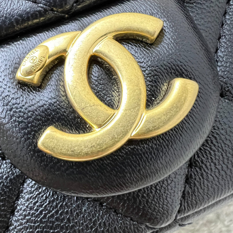 Chanel 25C Small Hobo Bag in Black Shiny Lambskin and AGHW (Model: AS5339)