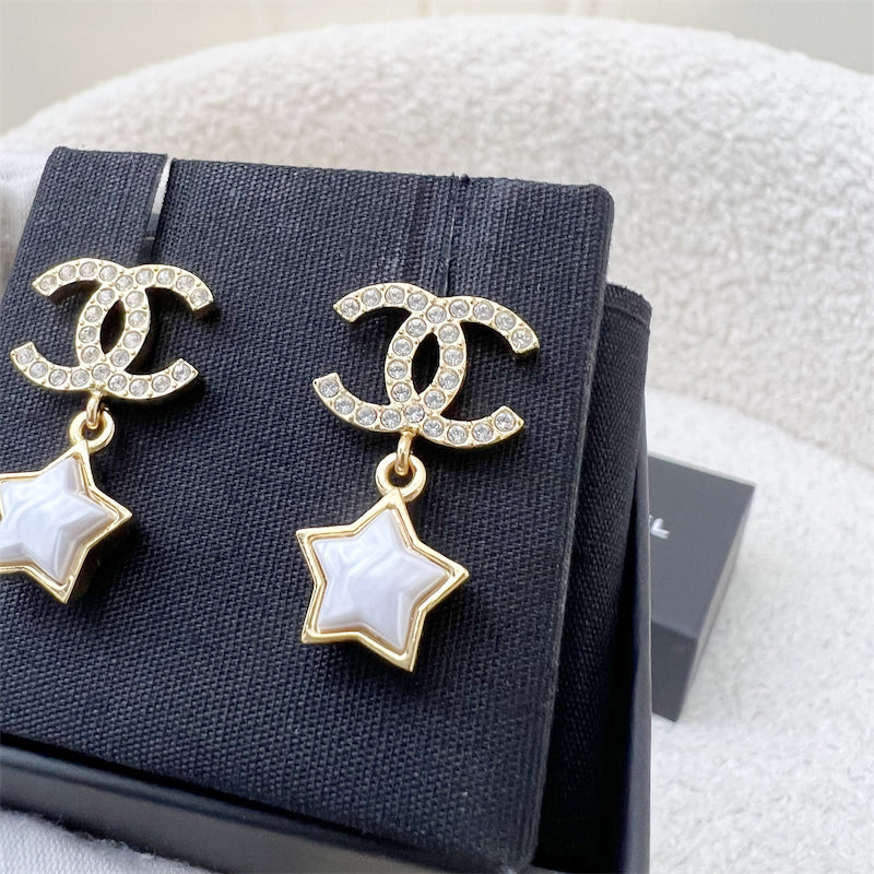 Chanel 24C Star Dangling Earrings in LGHW