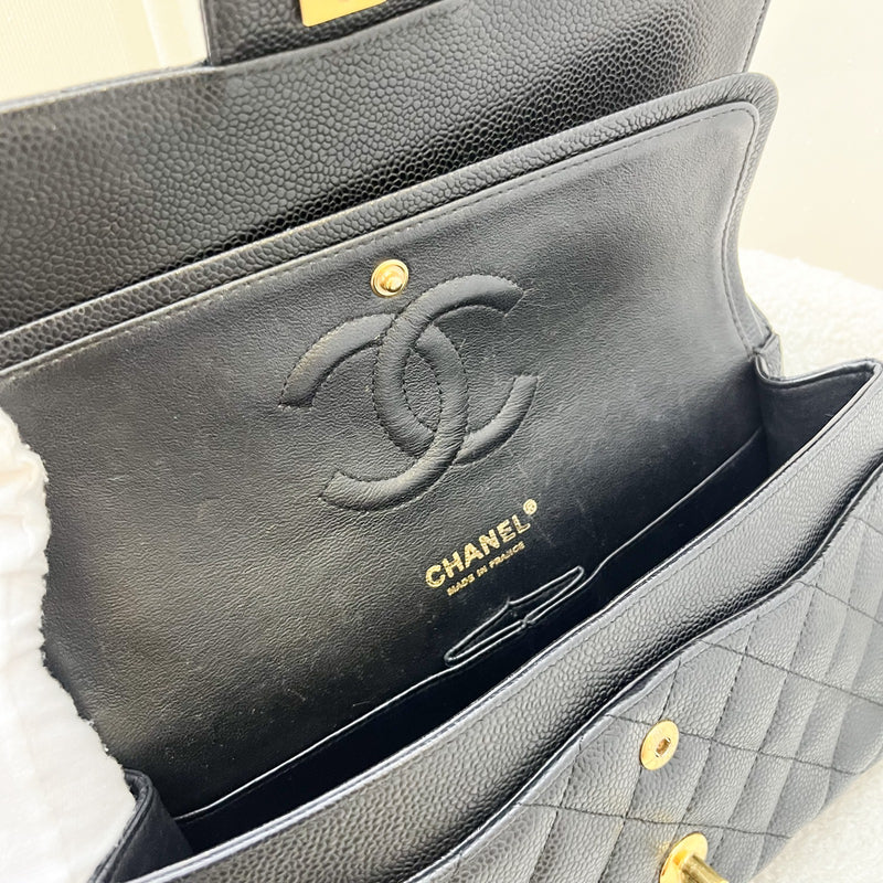 Chanel Medium Classic Flap CF in Black Caviar and GHW (Model: A01112)