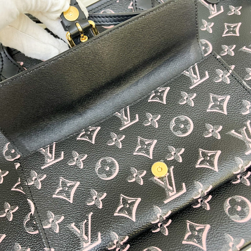 Louis Vuitton LV Fall For You Neverfull MM in Black Monogram Canvas and GHW (Model: M46137)