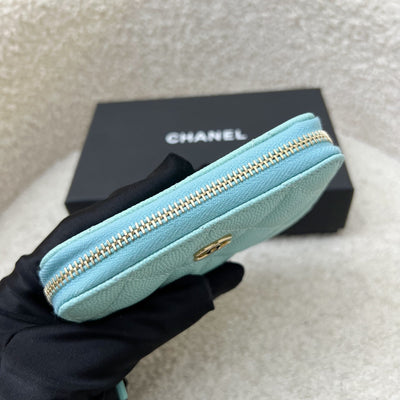 Chanel Zippy Card Holder in Turquoise Caviar and LGHW (Model: A69271)