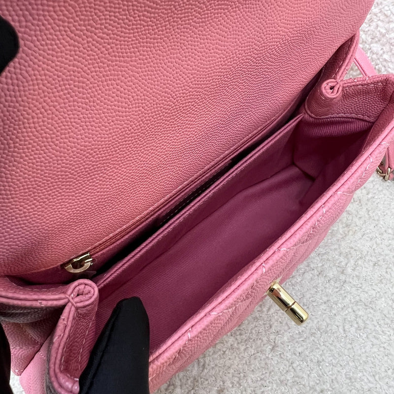 Chanel Small 24cm Coco Handle Flap in 20A Pink Caviar and LGHW (Model: A92990)