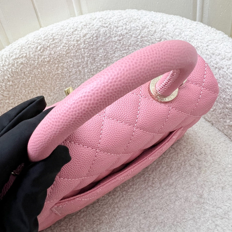 Chanel Small 24cm Coco Handle Flap in 20A Pink Caviar and LGHW (Model: A92990)