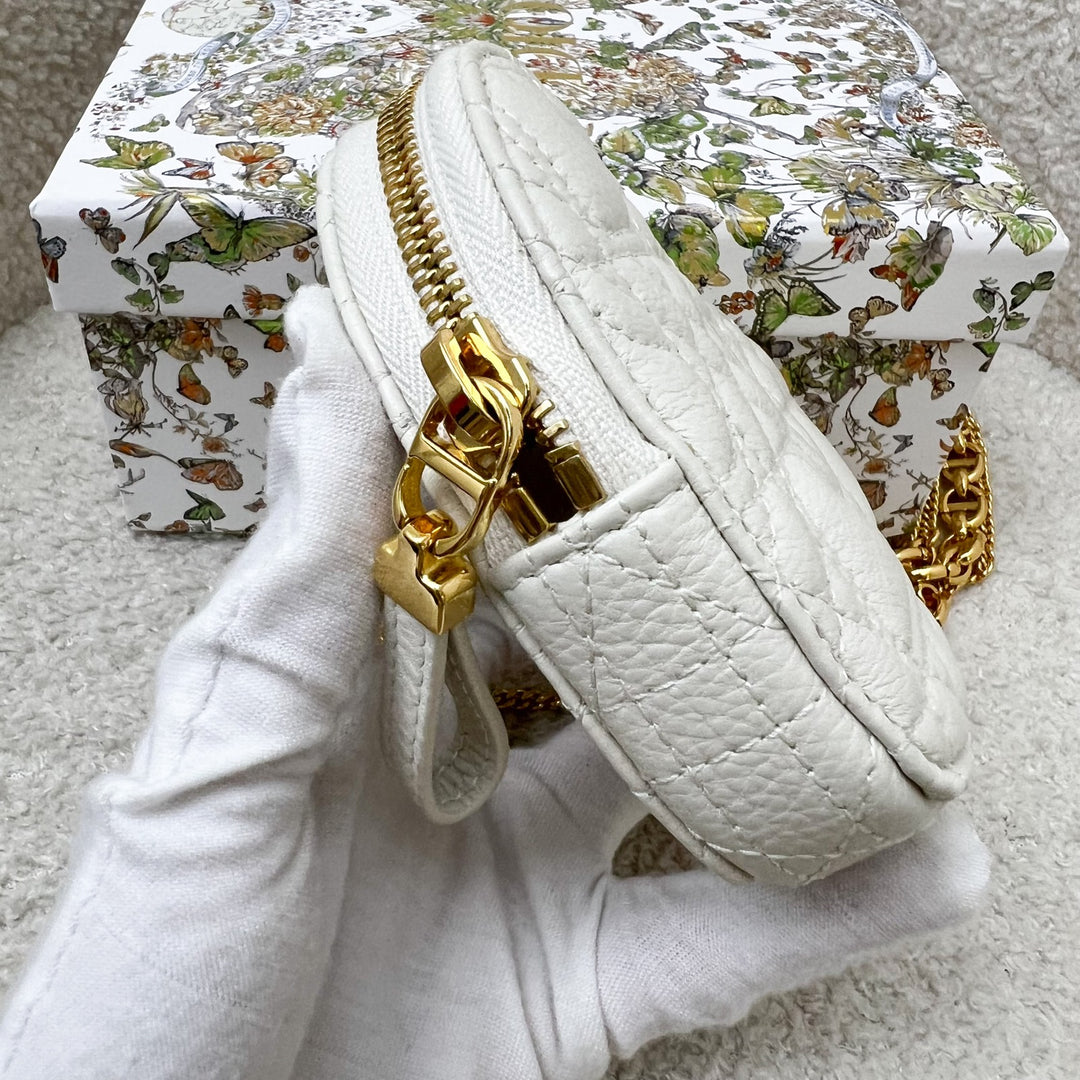 【♡が可愛い】Dior ポーチ ミニバッグ Caro Heart Pouch Love Is In The Air With Dior's Caro Heart Pouch