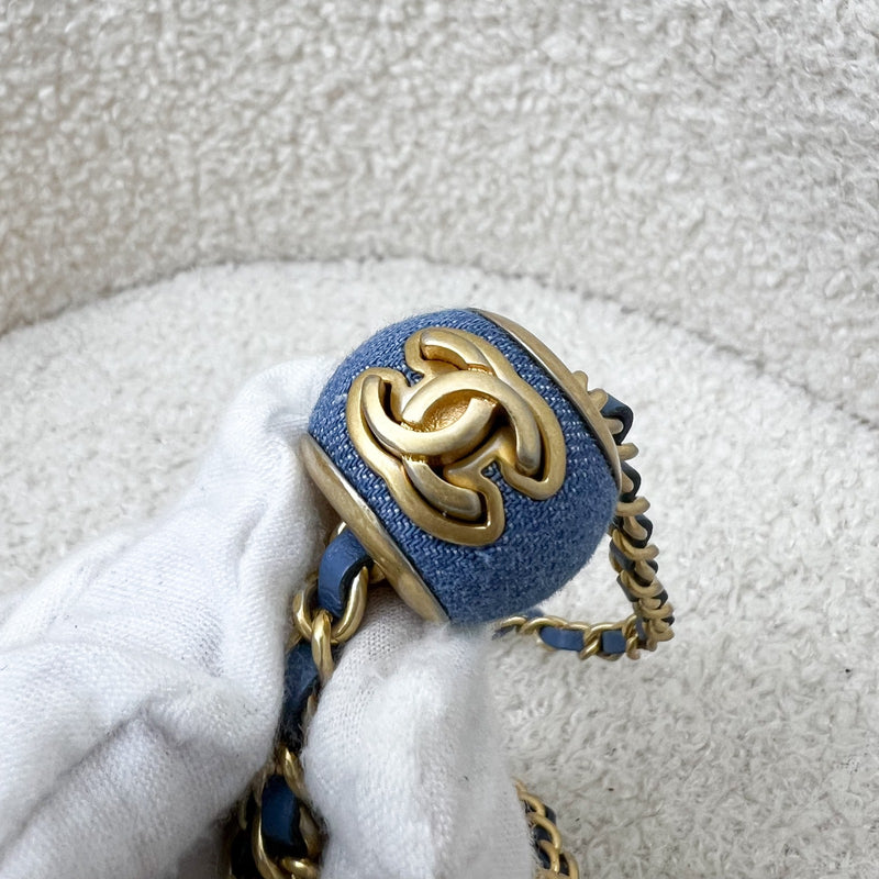 Chanel 22C Pearl Crush Flap Coin Purse / Card Holder in Denim and AGHW