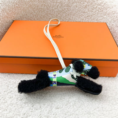 Hermes Budy Charm in Noir Merinos Wool and B Hydr-M / Craie/ V Fizz