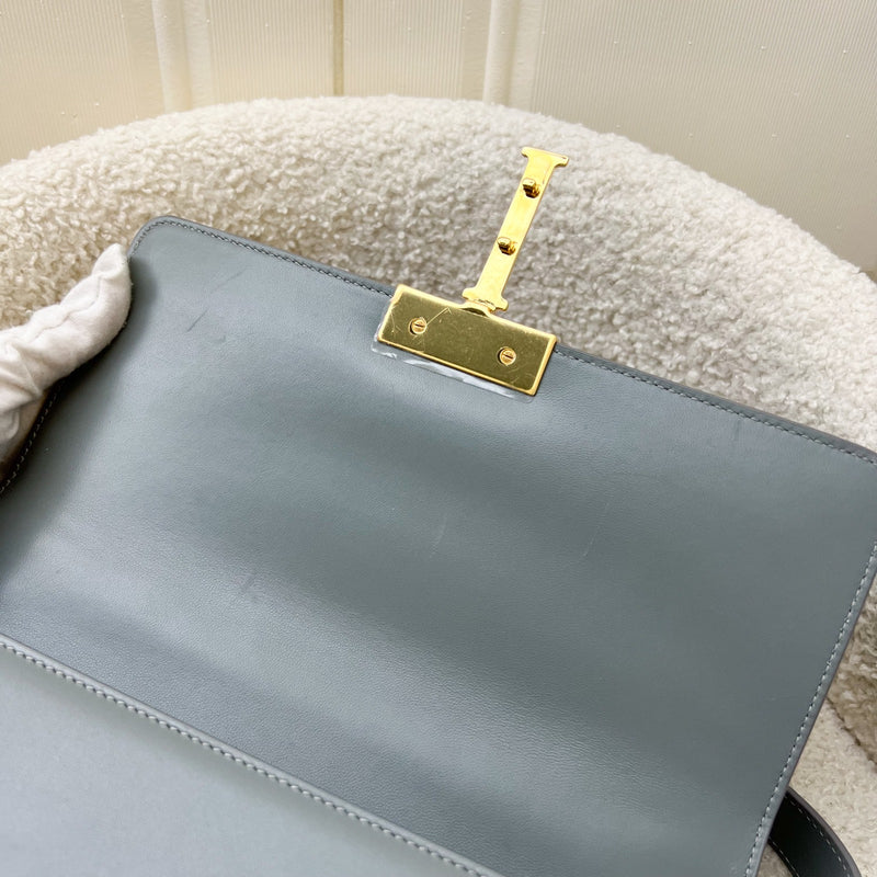 Dior 30 Montaigne Flap Bag in Stone Grey Calfskin and GHW (Model: M9203, Colour: M41G)