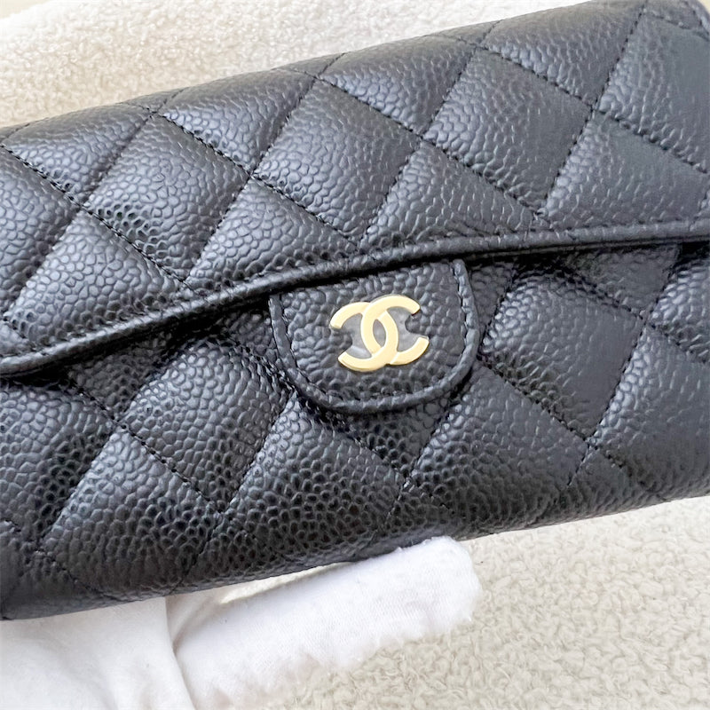 Chanel Classic Medium Wallet in Black Caviar and GHW