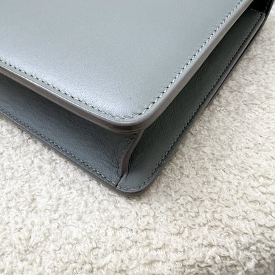 Dior 30 Montaigne Flap Bag in Stone Grey Calfskin and GHW (Model: M9203, Colour: M41G)