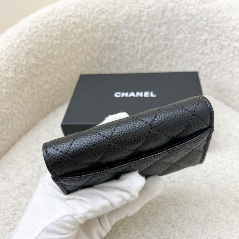 [Brand new] Chanel Classic Snap Card Holder in Black Caviar and GHW (Model: AP0214)