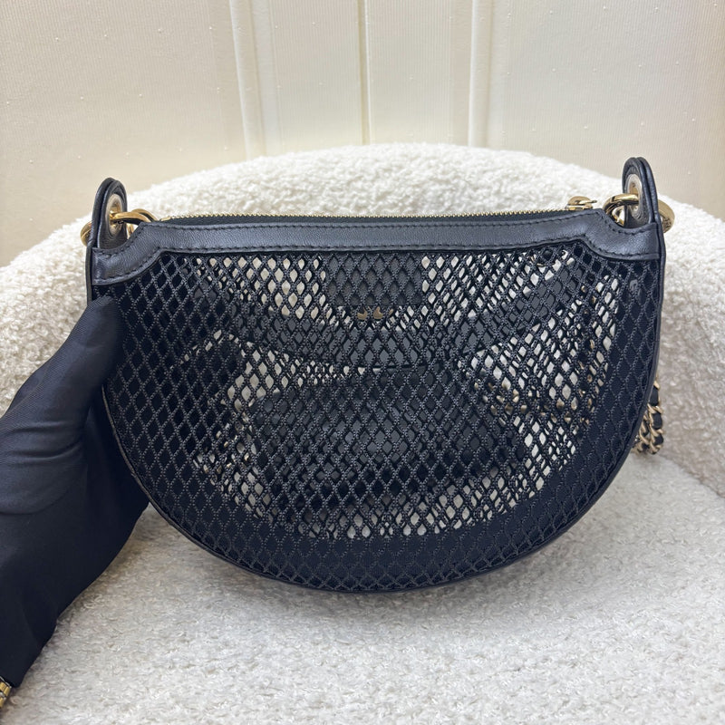 Chanel 25S Clutch on Chain in Black Mesh and LGHW (Model: AP4573)