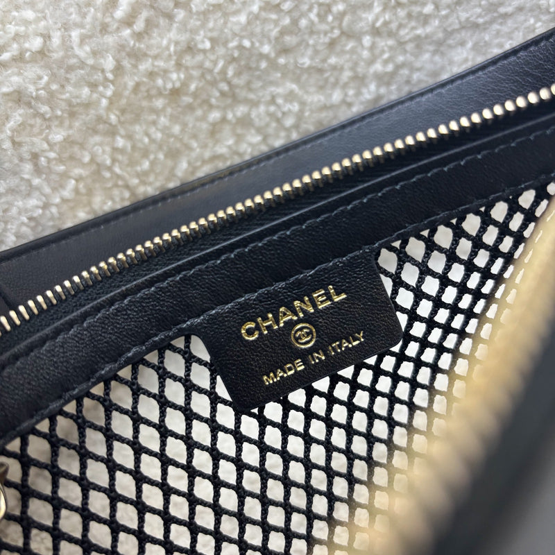 Chanel 25S Clutch on Chain in Black Mesh and LGHW (Model: AP4573)