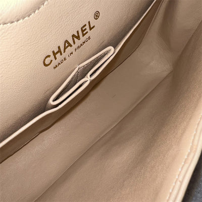 Chanel Medium Classic Flap CF in Beige Lambskin and GHW