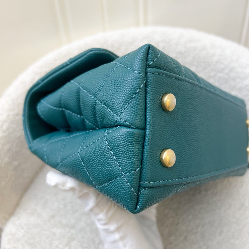 Chanel Small 24cm Coco Handle in 19P Teal Caviar and LGHW (Model: A92990)