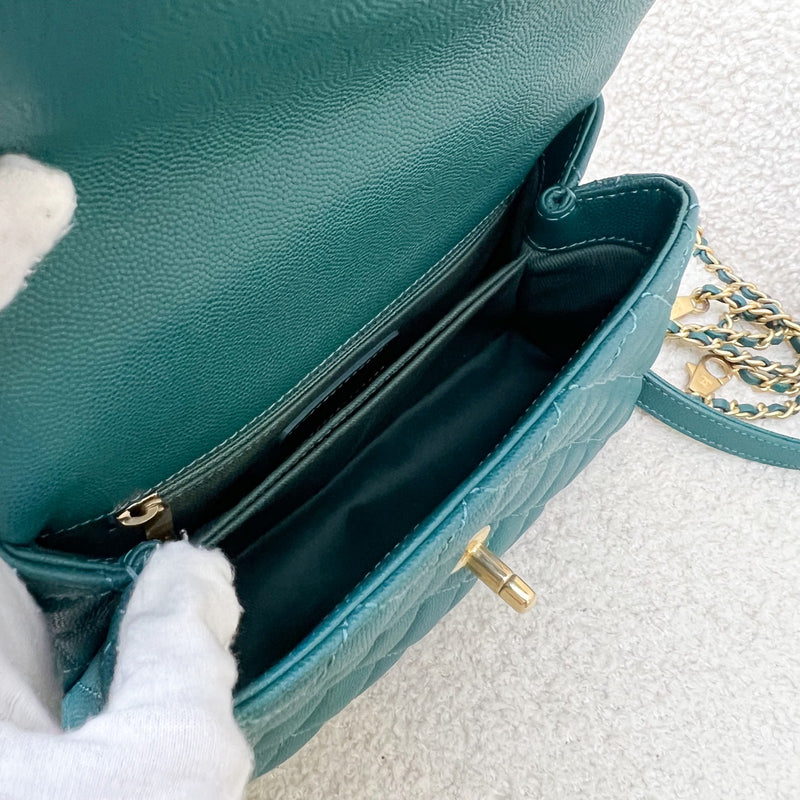 Chanel Small 24cm Coco Handle in 19P Teal Caviar and LGHW (Model: A92990)