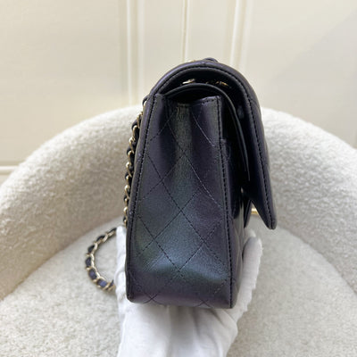 Chanel Medium Classic Flap CF in 22B Iridescent Black Lambskin and LGHW (Model: A01112)