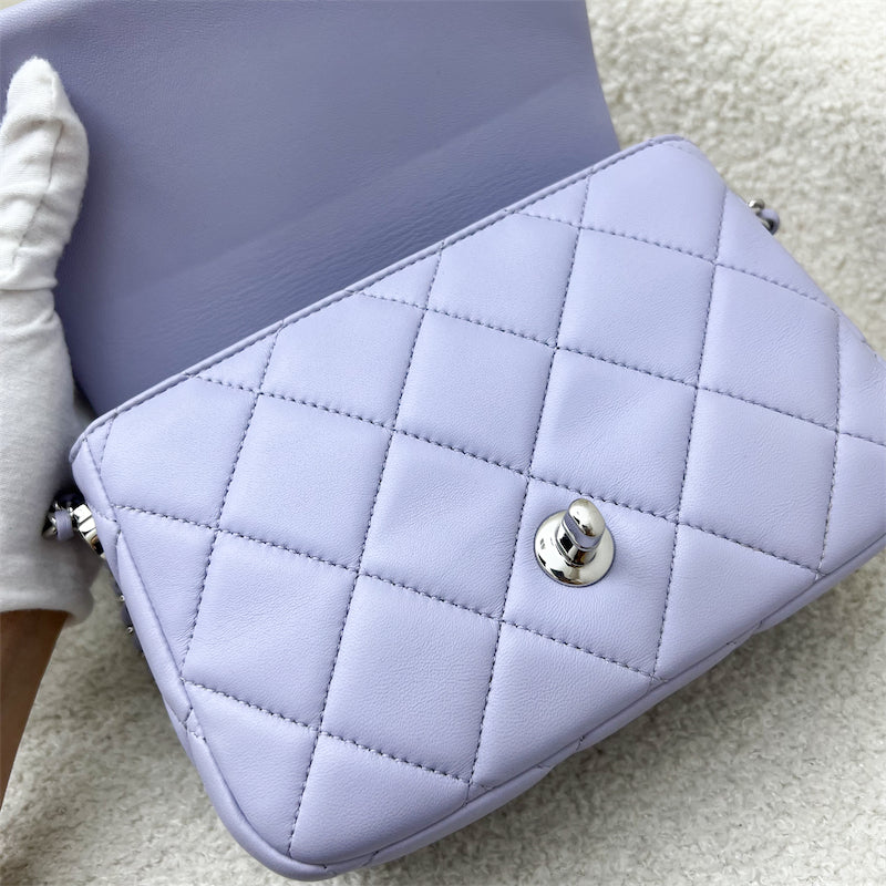 Chanel 21K Perfect Mini Flap Bag in Lilac Lambskin with Pearl and Leather Chain (Adjustable) AGHW