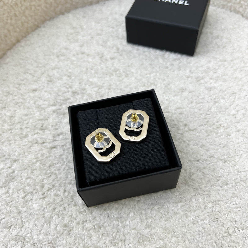 Chanel Crystal Pearl CC Geometric Earring (Model: ABB769)
