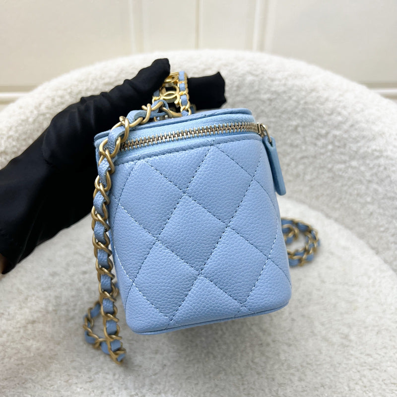 Chanel 22S "Pick Me Up" Vanity with Top Handle in Baby Blue Caviar and AGHW (Model: AP2805)