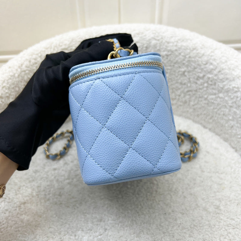Chanel 22S "Pick Me Up" Vanity with Top Handle in Baby Blue Caviar and AGHW (Model: AP2805)