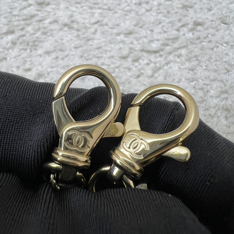 [Local Set - Feb 2025] Chanel 25C Vanity / Clutch with Chain (LP Style Bag) in Black Caviar and LGHW (Model: AP4385)