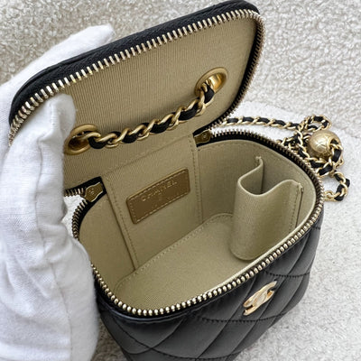 Chanel Pearl Crush Mini Cube Vanity in Black Lambskin and AGHW (Model: AP1447)