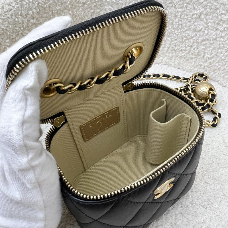 Chanel Pearl Crush Mini Cube Vanity in Black Lambskin and AGHW (Model: AP1447)