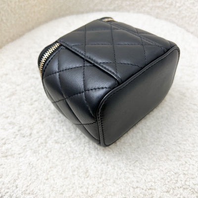 Chanel Pearl Crush Mini Cube Vanity in Black Lambskin and AGHW (Model: AP1447)